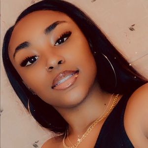 Meet your Posher, Kaniyha